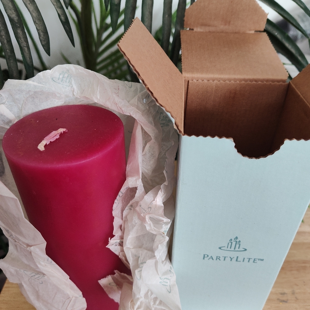 Partylite vintage pillar candle